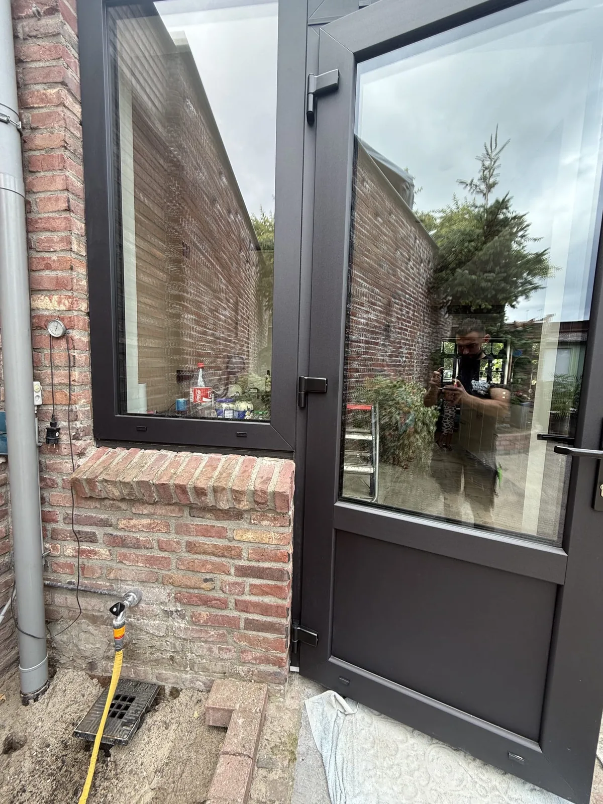 Nieuwe achterdeur met glas