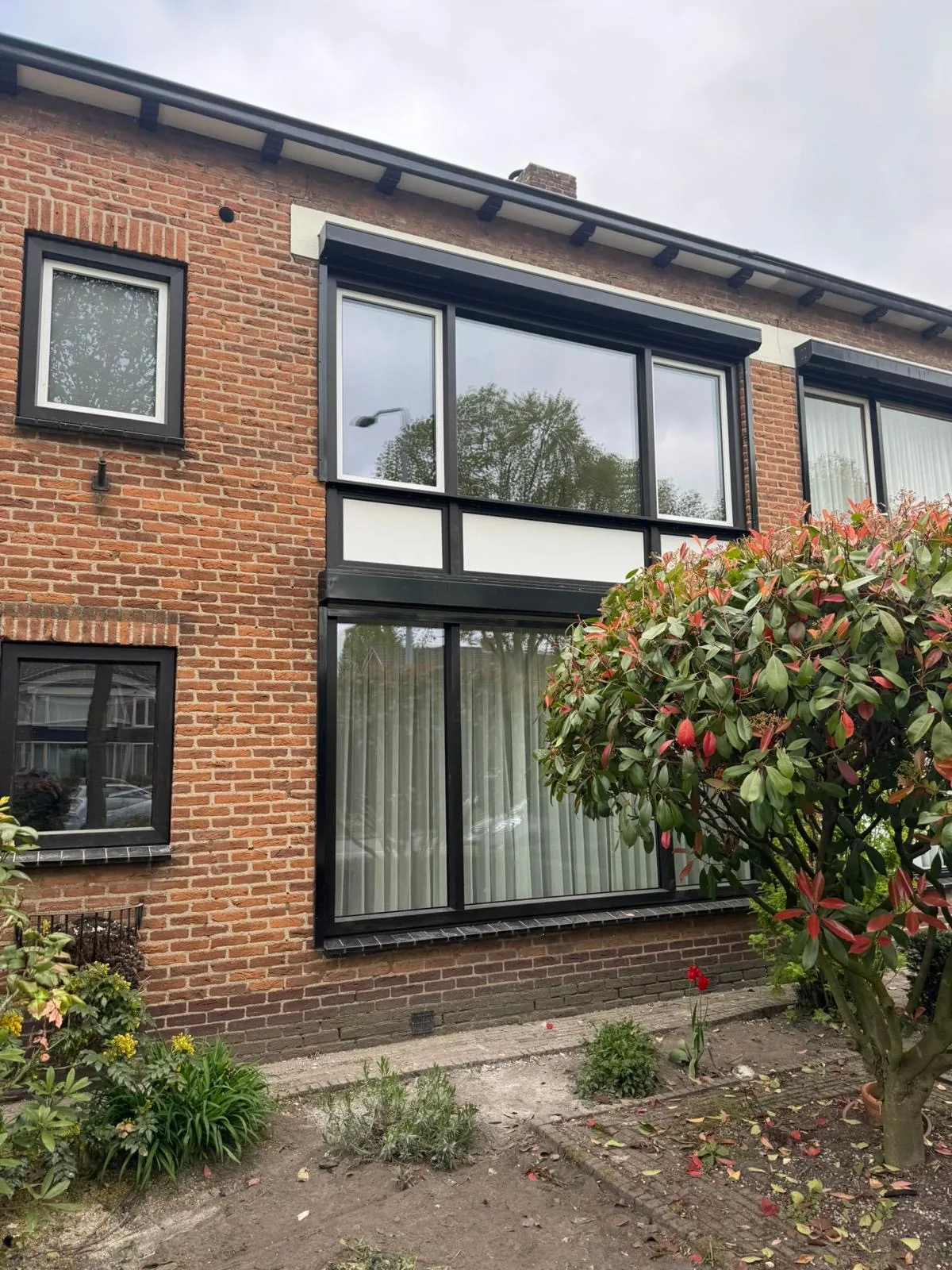 Woning met nieuwe kozijnen